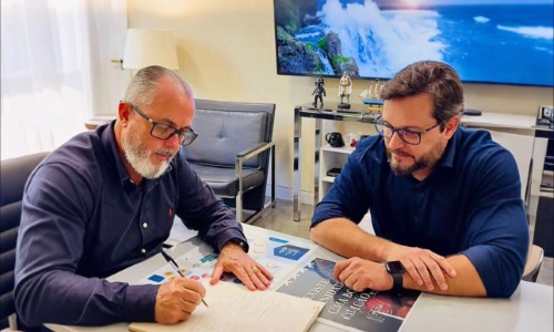 Pinheiral firma parceria com a FOA e garante 30% de desconto em cursos técnicos